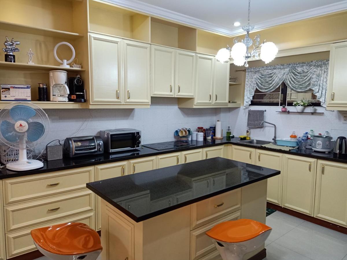 Aj'S Haven Homestay Cebu Bagian luar foto