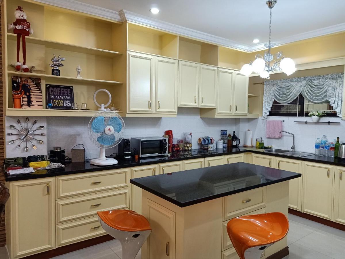 Aj'S Haven Homestay Cebu Bagian luar foto